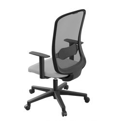 Sedia operat. SHAPE con bracc. sch.imbottito nero