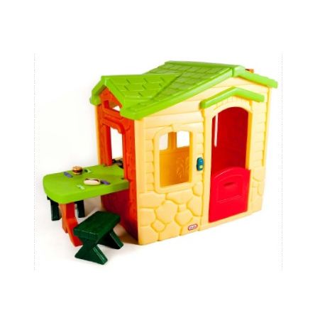CASA CON PATIO PER BAMBINI